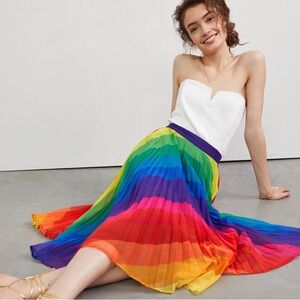 Ranna Gill Chiffon Rainbow Pleated
Midi Skirt Size XL